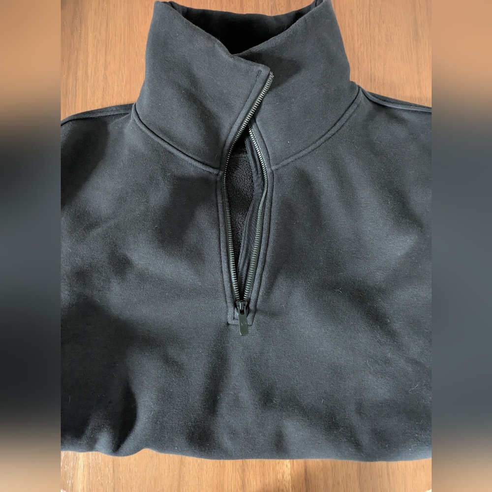 Lululemon Women's Thick Fleece Half-Zip - Picture 3 of 6